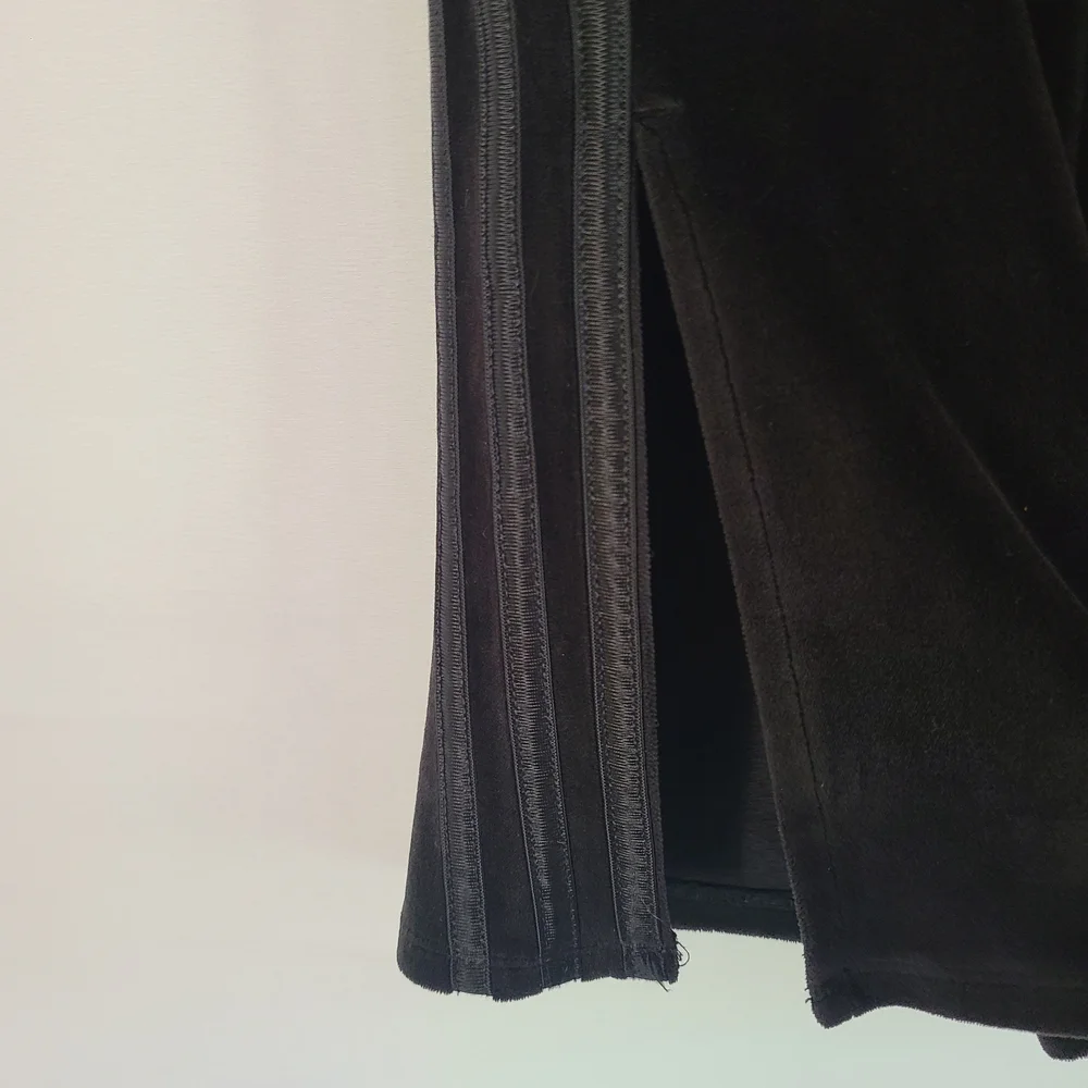 adidas Girls Velour Flare Leggings Black 3-Stripe Slim Fit Split Hem Size L 14
